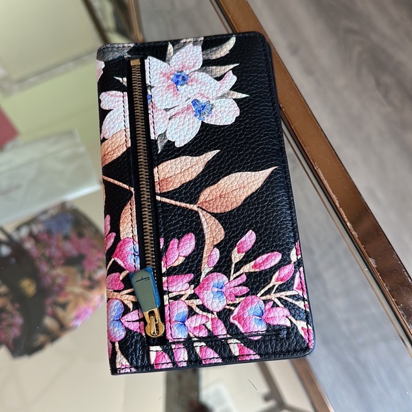 Authentic Salvatore Ferragamo wallet and backpack - Picture 15 of 16